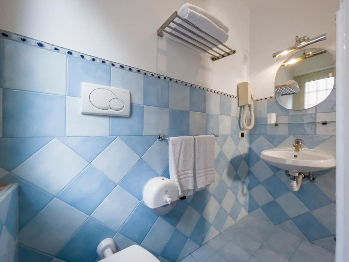 Gregorio's Guest house