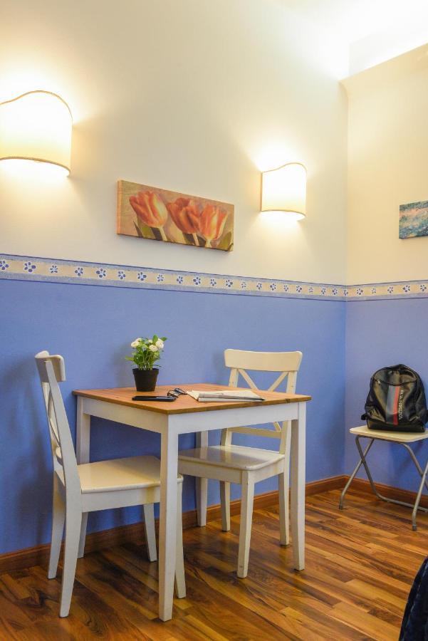 Gregorio's Guest house *